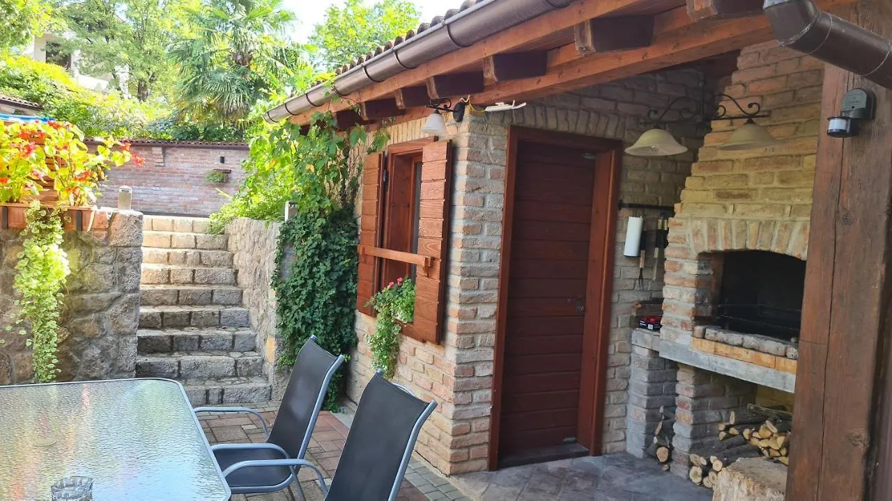 Villa Amalia Apartment 2